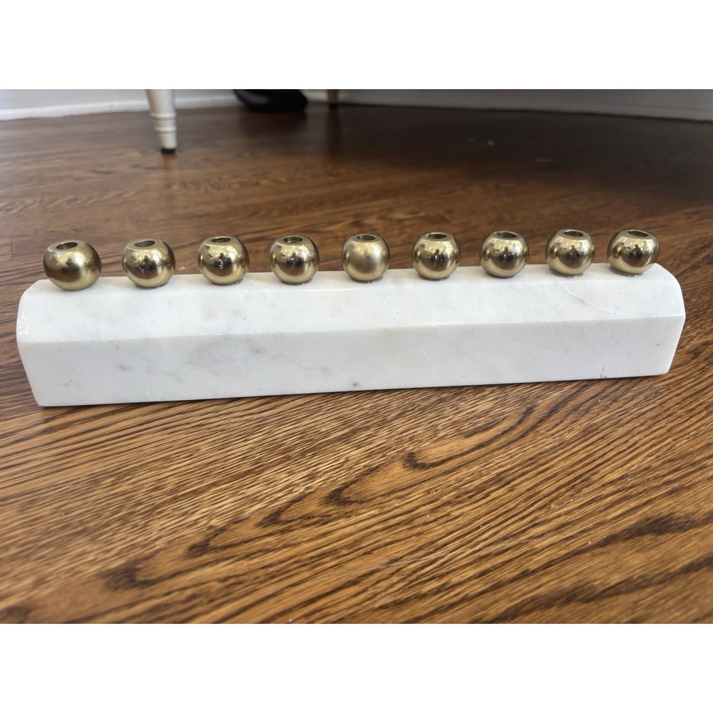 Hanukkah‎ Marble White Stone Gold Tone Menorah NWOT Never Used READ